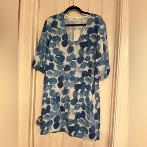 Light weight new dress